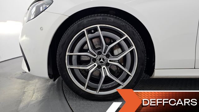 Mercedes E-CLASS E220d 4MATIC AMG Line купить на сайте DeffCars