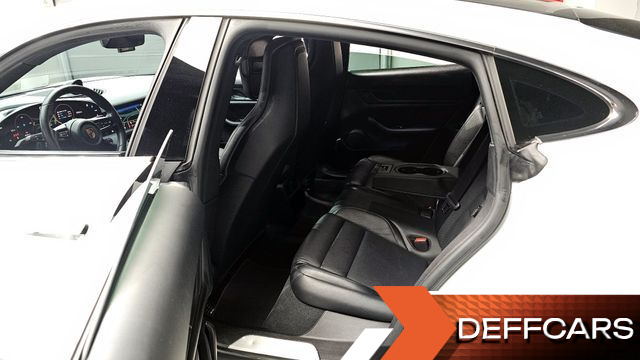 Porsche TAYCAN 4S купить на сайте DeffCars
