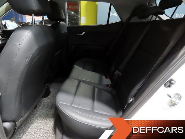 Kia STONIC 1.4 Trendy купить на сайте DeffCars