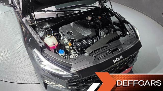 Kia K8 2.5 Gasoline 2WD Signature купить на сайте DeffCars