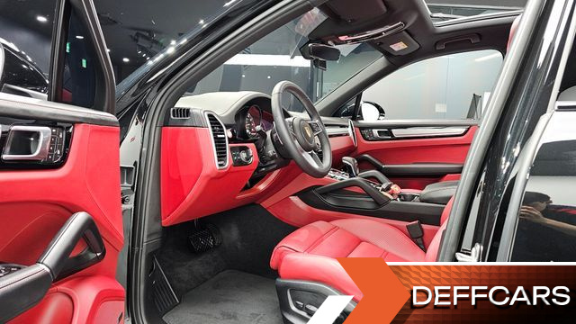 Porsche CAYENNE 3.0 PLATINUM EDITION купить на сайте DeffCars