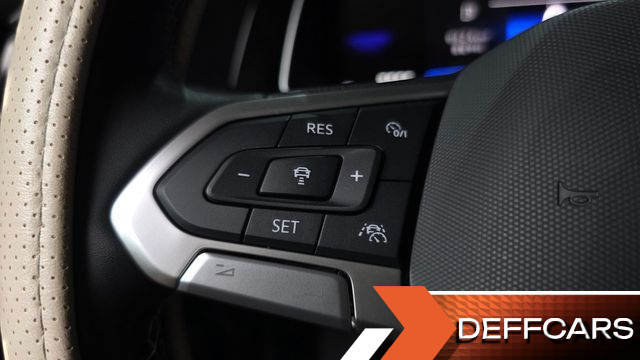 Volkswagen JETTA 1.5 TSI Premium купить на сайте DeffCars