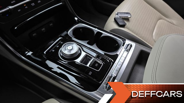 Kia CARNIVAL Gasoline 7-Seater Noblesse купить на сайте DeffCars