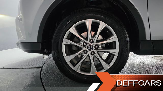 Toyota RAV4 2.5 2WD 4th купить на сайте DeffCars