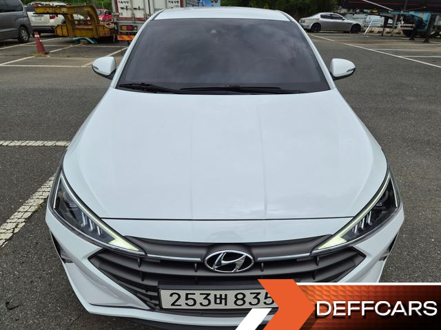 Hyundai AVANTE 1.6 Smart купить на сайте DeffCars