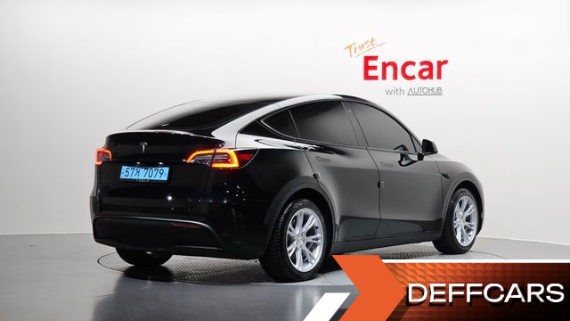 Tesla MODEL Y RWD купить на сайте DeffCars