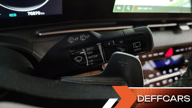 Kia CARNIVAL Gasoline 7-Seater Signature купить на сайте DeffCars