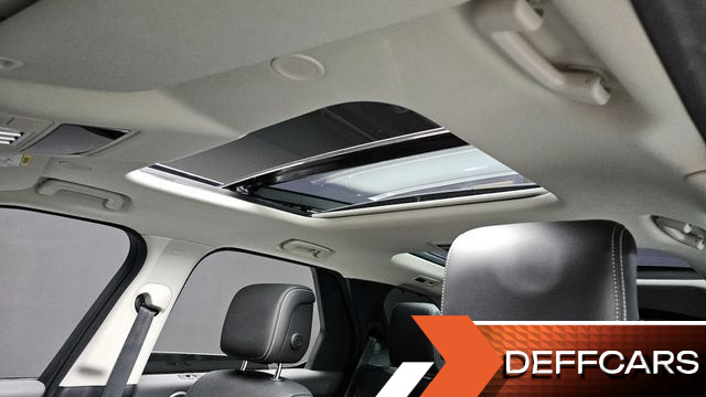 Land Rover DISCOVERY 2.0 P300 SE купить на сайте DeffCars