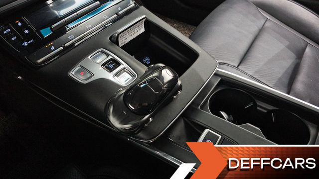 Hyundai GRANDEUR 2.5 Premium купить на сайте DeffCars