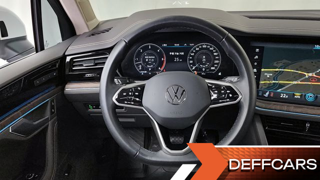 Volkswagen TOUAREG 3.0 TDI Prestige купить на сайте DeffCars