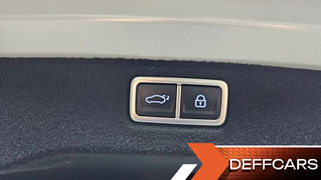 Hyundai SONATA Inspiration купить на сайте DeffCars