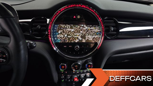 Mini COOPER Classic Launch Pack Third Generation купить на сайте DeffCars