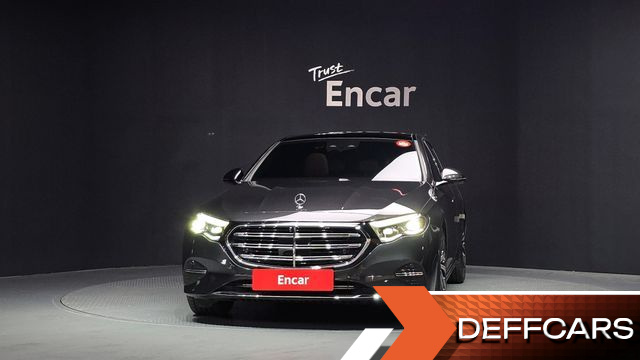 Mercedes E-CLASS E300 4MATIC Exclusive купить на сайте DeffCars