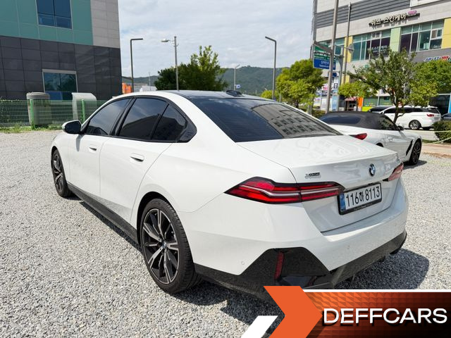 BMW 5-SERIES 530i xDrive M Sport купить на сайте DeffCars