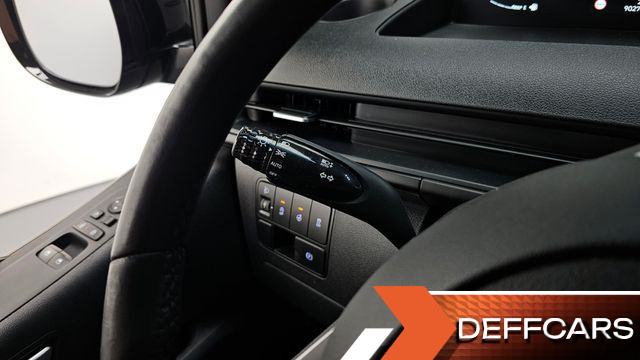 Hyundai STARIA Cargo 5-Seater Modern купить на сайте DeffCars
