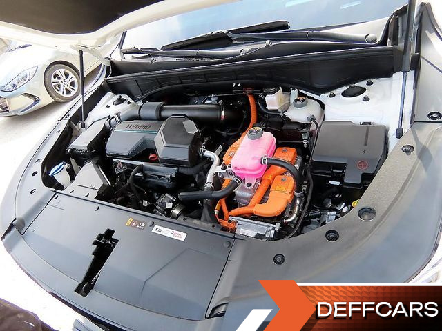 Kia SORENTO HEV 1.6 2WD Signature купить на сайте DeffCars