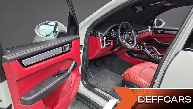 Porsche CAYENNE 3.0 E-HYBRID PLATINUM EDITION купить на сайте DeffCars