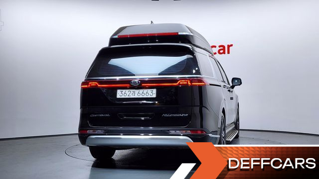 Kia CARNIVAL Gasoline 7-Seater Hi-Limousine Signature купить на сайте DeffCars