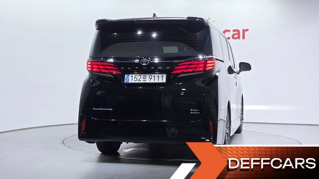 Toyota ALPHARD 2.5 HEV Executive AWD купить на сайте DeffCars