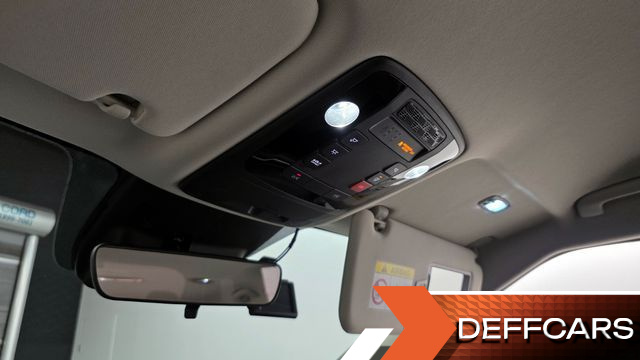 Kia CARNIVAL 9-Seater Prestige купить на сайте DeffCars