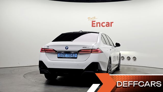 BMW I5 eDrive 40 M Sport купить на сайте DeffCars