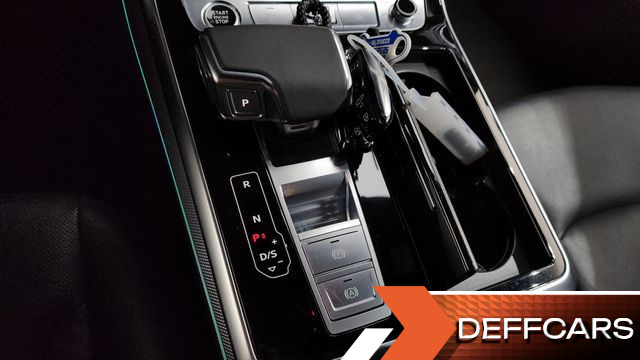 Audi Q8 45 TDI Quattro Premium купить на сайте DeffCars