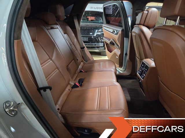 Porsche CAYENNE 3.0 PLATINUM EDITION купить на сайте DeffCars