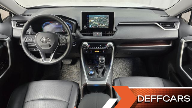 Toyota RAV4 2,5 4WD Hybrid LTD купить на сайте DeffCars