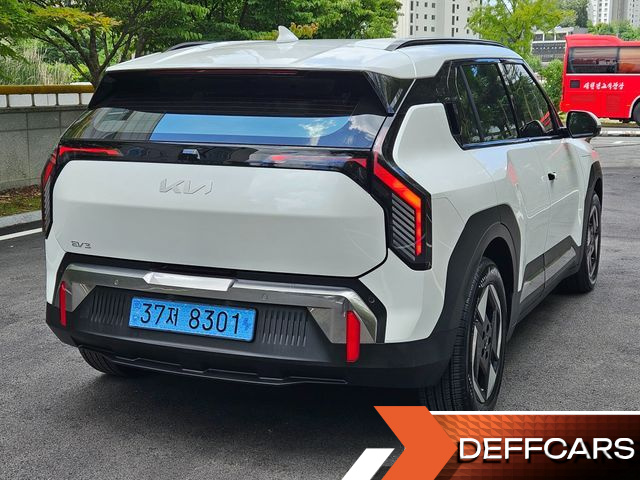 Kia EV3 Long Range 2WD Earth купить на сайте DeffCars