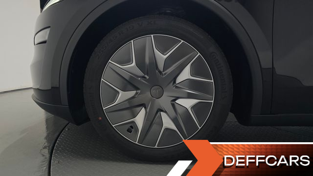 Tesla MODEL Y L Long Range AWD купить на сайте DeffCars