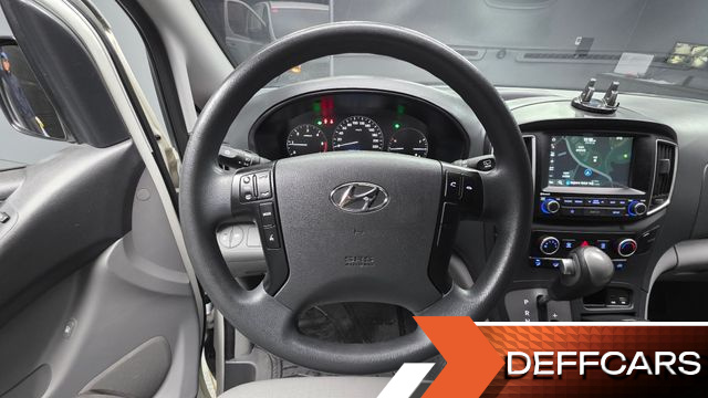 Hyundai STAREX Van 3-Seater Style купить на сайте DeffCars