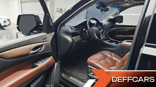 Cadillac ESCALADE 6.2 4th купить на сайте DeffCars