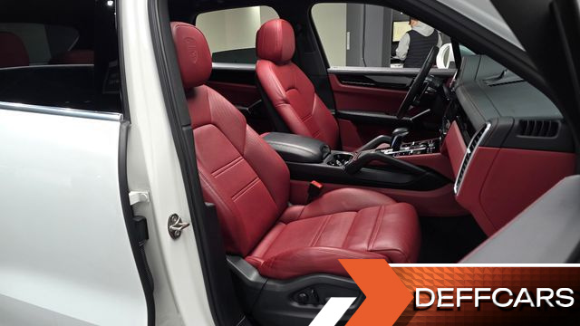 Porsche CAYENNE 3.0 купить на сайте DeffCars
