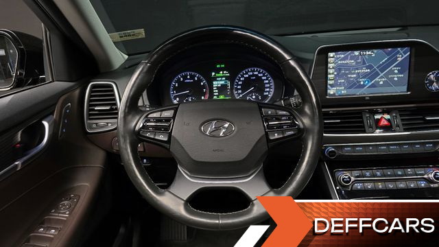 Hyundai GRANDEUR 2.4 Exclusive Special купить на сайте DeffCars