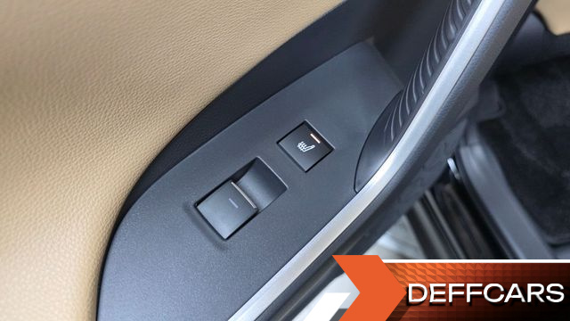 Toyota RAV4 2,5 4WD Hybrid LTD купить на сайте DeffCars