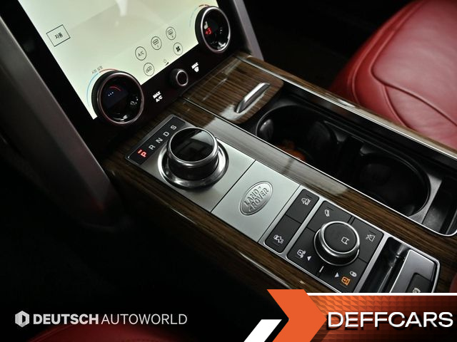 Land Rover RANGE ROVER D350 Vogue SE Disel купить на сайте DeffCars