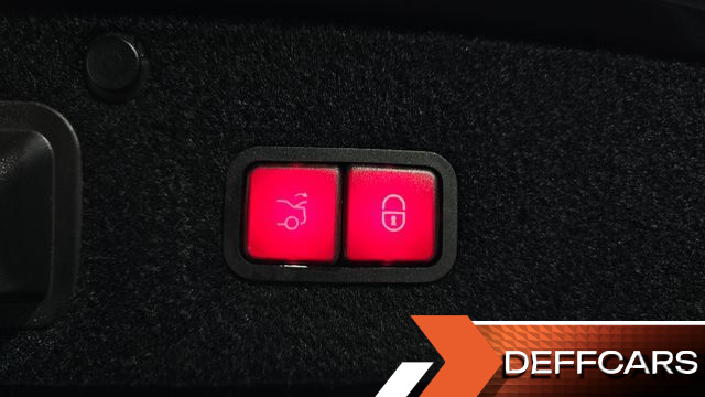 Mercedes S-CLASS Maybach S560 4MATIC купить на сайте DeffCars