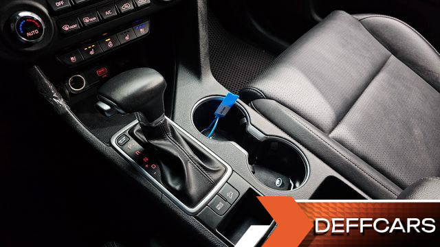 Kia SPORTAGE Gasoline Prestige купить на сайте DeffCars