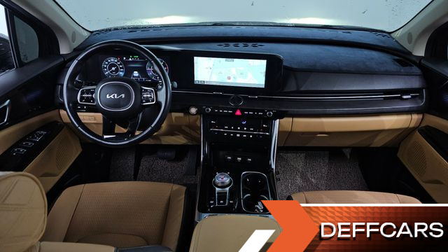 Kia CARNIVAL 9-Seater Signature купить на сайте DeffCars