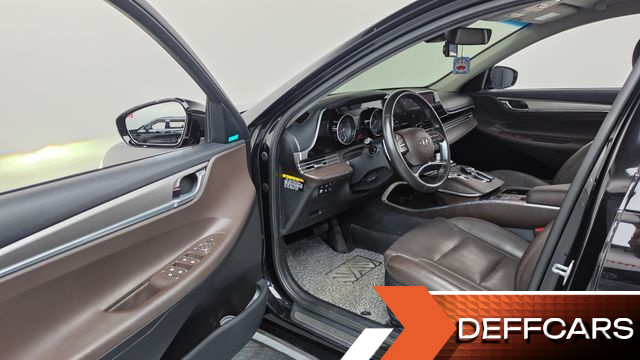 Hyundai GRANDEUR 2.5 Premium Choice купить на сайте DeffCars
