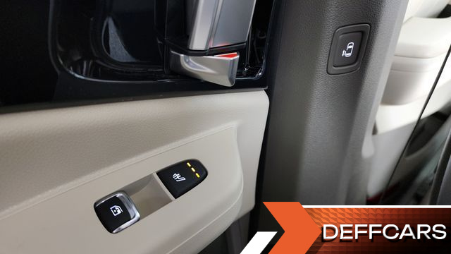 Kia CARNIVAL 9-Seater Signature купить на сайте DeffCars