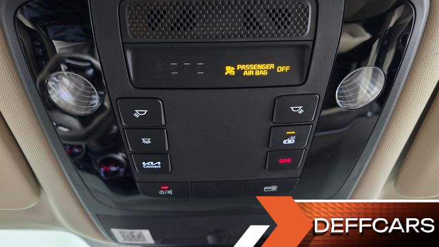 Kia CARNIVAL 7-Seater Noblesse купить на сайте DeffCars