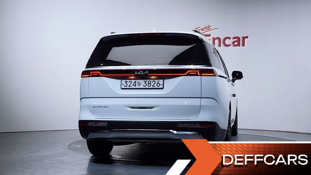 Kia CARNIVAL 9-Seater Signature купить на сайте DeffCars