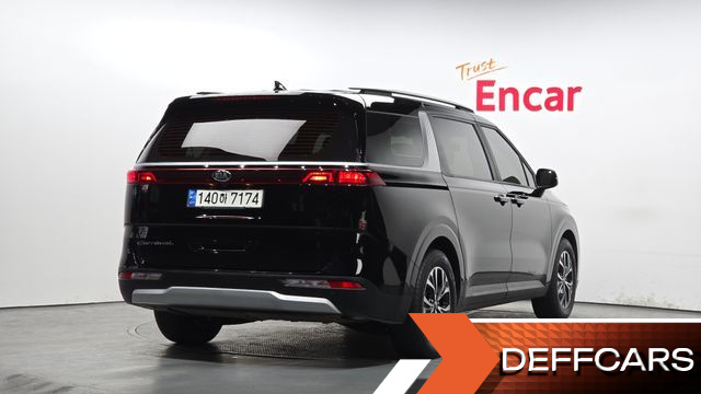 Kia CARNIVAL 9-Seater Prestige купить на сайте DeffCars
