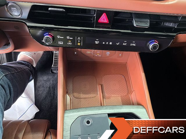 Kia K8 Signature купить на сайте DeffCars