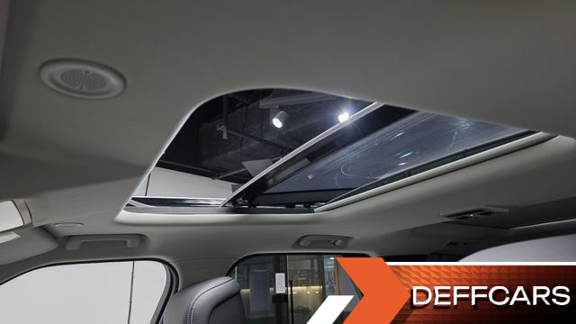 Land Rover DISCOVERY 2.0 P300 SE купить на сайте DeffCars