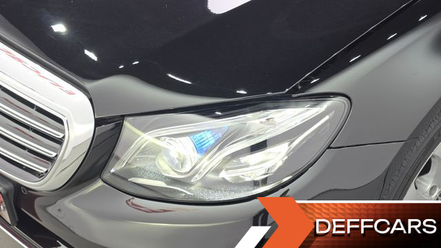 Mercedes E-CLASS E300 4MATIC Exclusive купить на сайте DeffCars