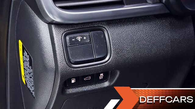 Kia K5 2.0 MX Prestige купить на сайте DeffCars