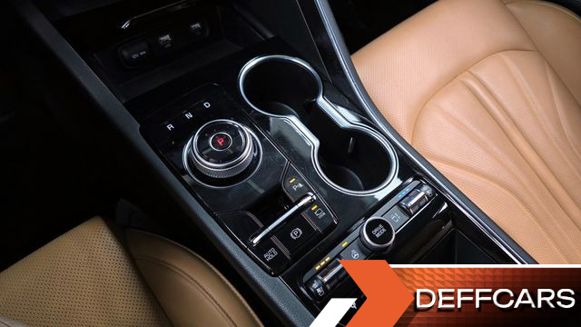 Kia K5 Signature купить на сайте DeffCars