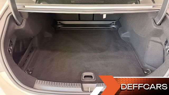 Mercedes E-CLASS E300 4MATIC Exclusive купить на сайте DeffCars